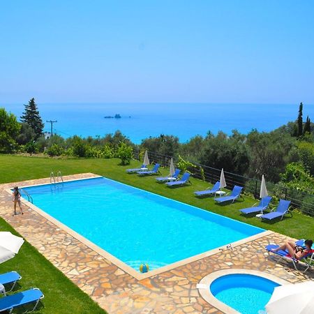 Large Apartment By The Pool - Pelekas Beach, Corfu Extérieur photo